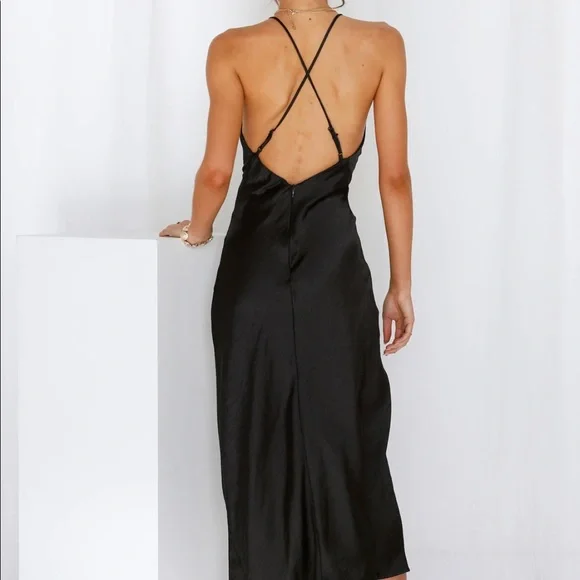 Sexy Black Midi Dress - Picture 4 of 6